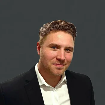 Image of Samuel Milne, Associate